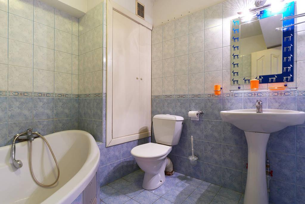 Home Hotel Apartments On Khreshchatyk Area Kyiv Exterior photo